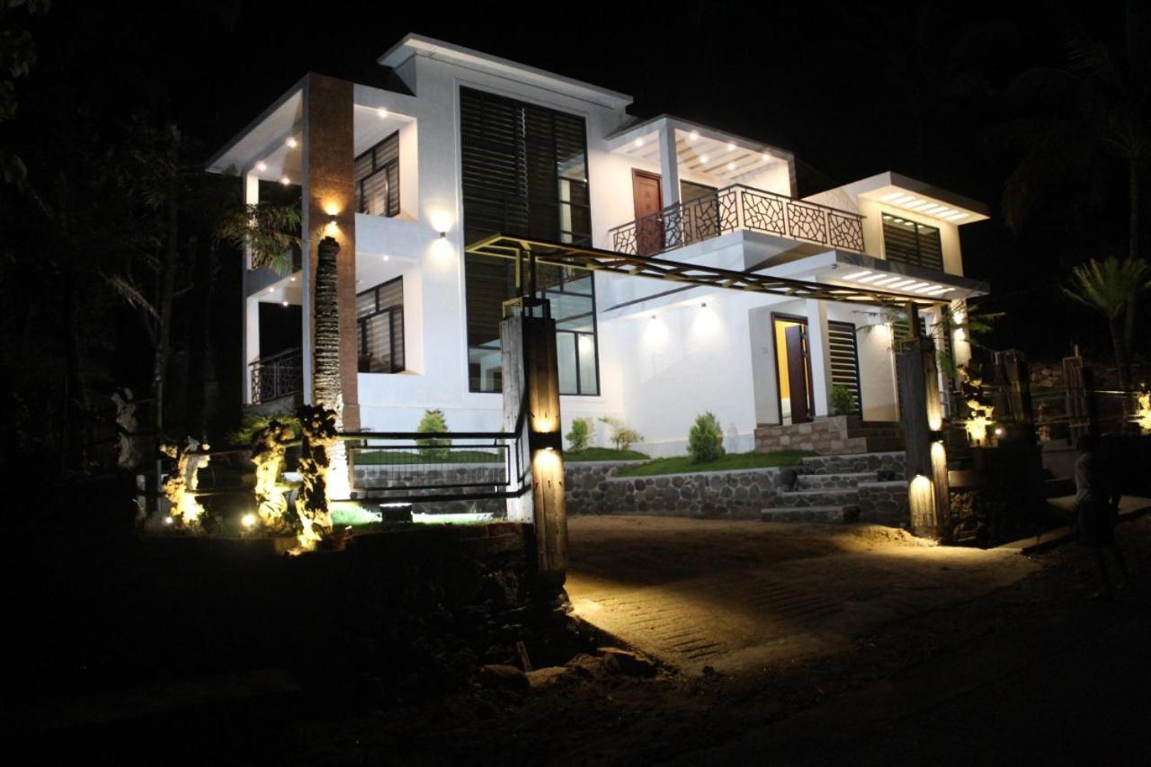 Orchid Villa Pinangode Exterior photo